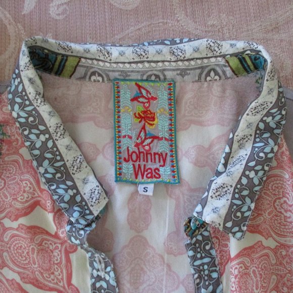 JOHNNY WAS Multi-Color Multi-Pattern Rayon Roll-Tab Sleeve Tunic Blouse - Picture 6 of 6